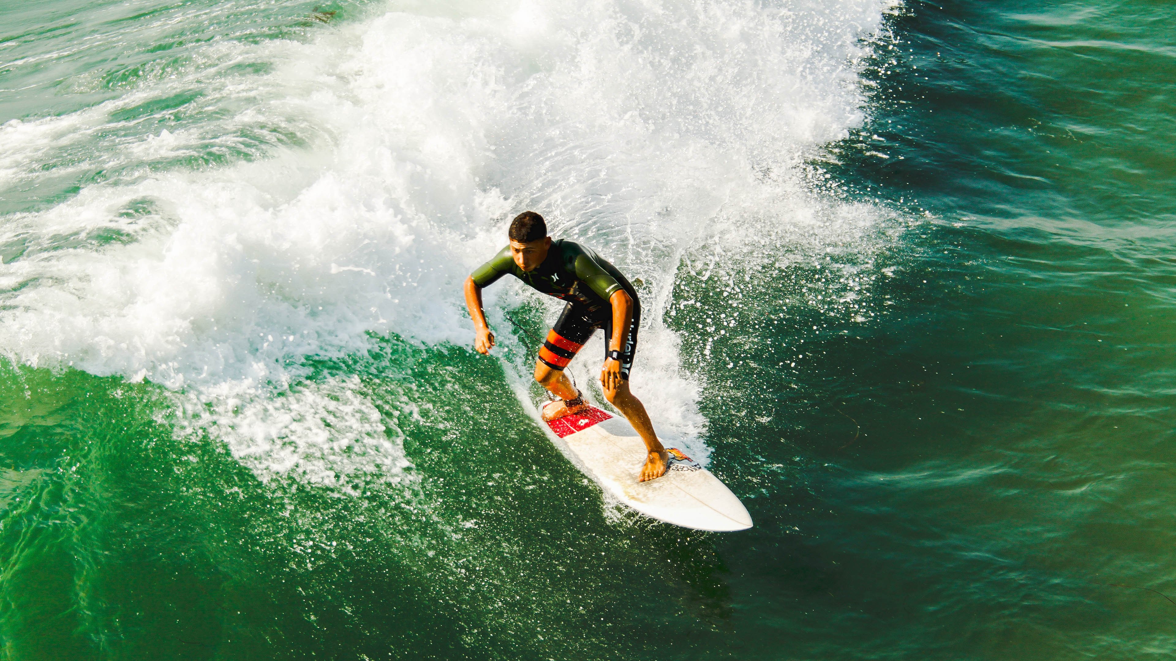 绿茵场外的鏖战，德布劳内状态火热背后的中国足球启示录